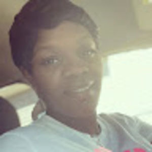 Meet your Posher, Camisha